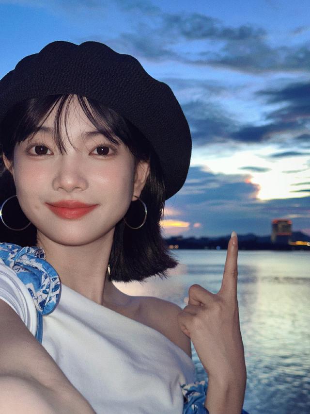 蜜桃视频每日更新